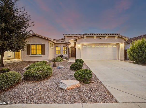 2973 E SANTA FE Lane, Gilbert, AZ 85297
