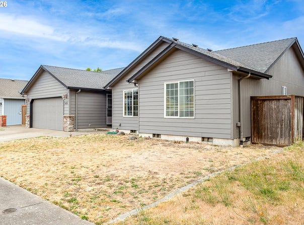 572 ROYAL TERN Ave, Halsey, OR 97348