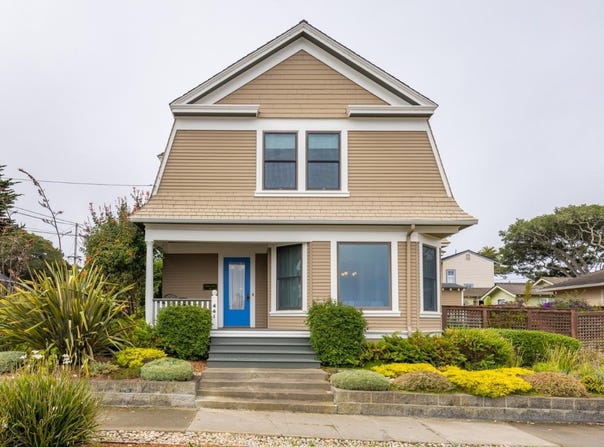 441 Pine AVE, PACIFIC GROVE, CA 93950