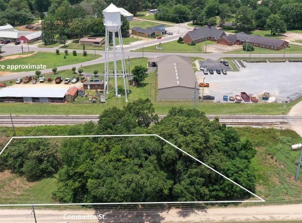 Commerce St, Frisco City, AL 36445