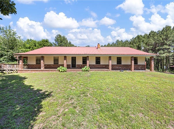 655 Charton Road, Morrilton, AR 72110
