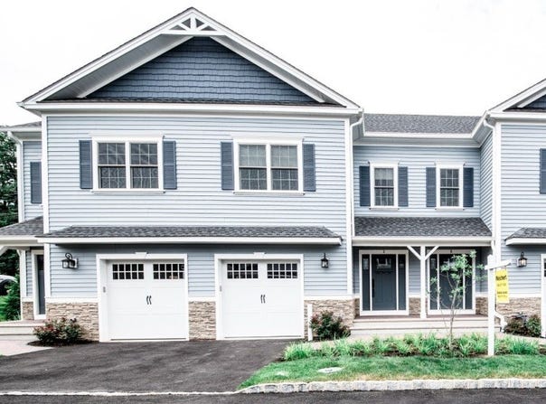 14 Clover Ct, Berkeley Heights Twp., NJ 07922-1551