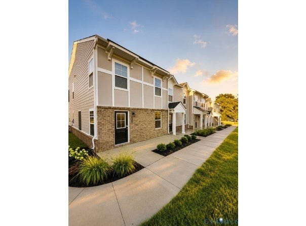 14630 Hancock Towns Dr Unit#R-1, Chesterfield, VA 23832