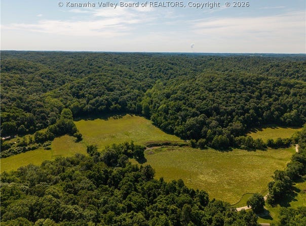 1586 Duncan Creek Road, Gallipolis Ferry, WV 25515