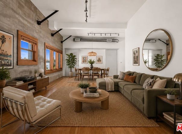 8 Brooks Ave, Venice, CA 90291