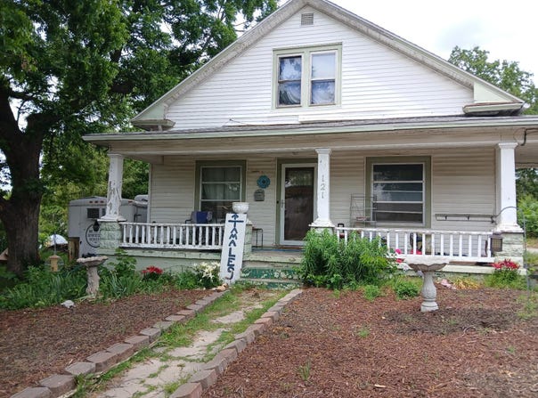 121 E 10th St., Concordia, KS 66901