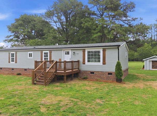 9111 Pace Road, Bailey, NC 27807