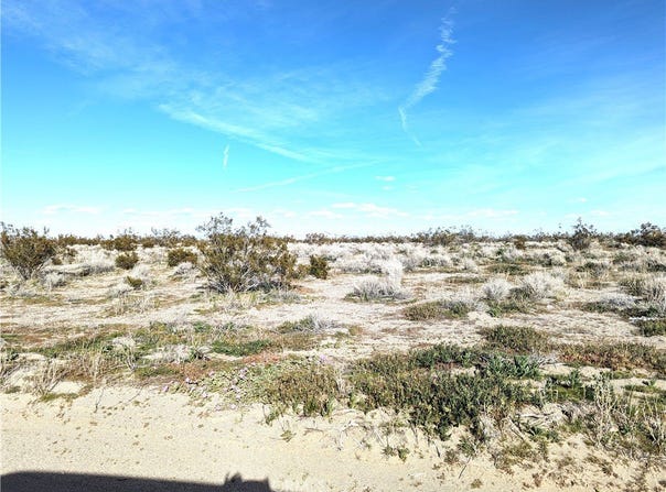 JOHNSON Road, Phelan, CA 92371
