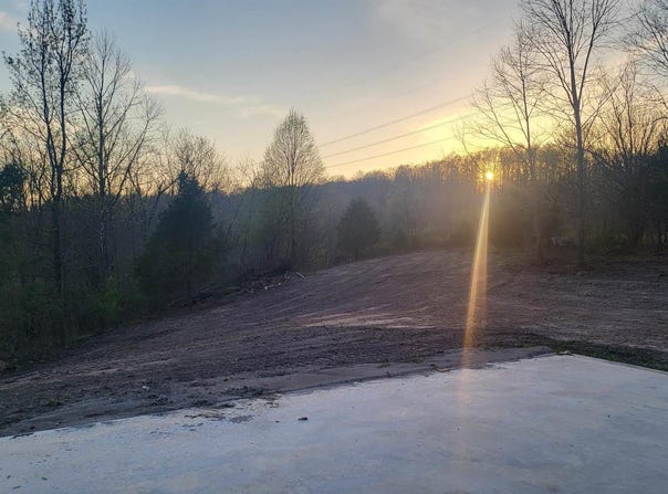 2500 Coal Mine Road, Bloomfield, IN 47424