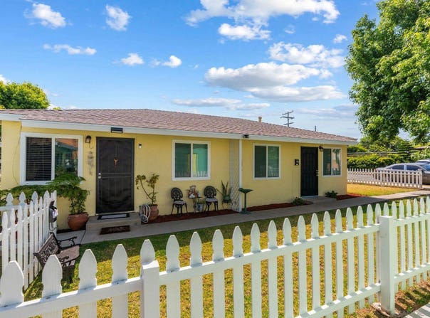 282-84 Daisy, Imperial Beach, CA 91932
