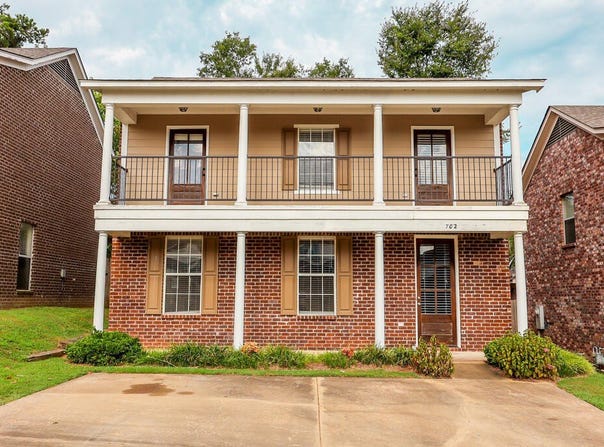 702 Southpointe Commons, OXFORD, MS 38655