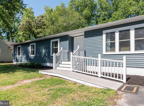 41 DOROTHY Circle, OCEAN VIEW, DE 19970