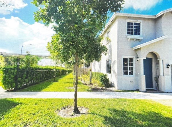 20816 NW 13th Ct, Miami Gardens, FL 33169