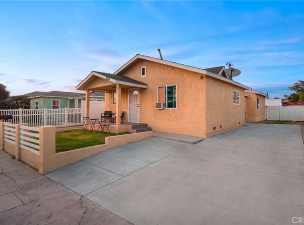 2017 E 112th, Los Angeles, CA 90059