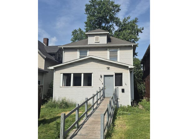 544 Van Buren Street, Gary, IN 46402