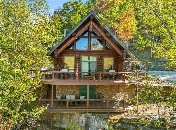 1081 Lakeview Bend, Eureka Springs, AR 72632
