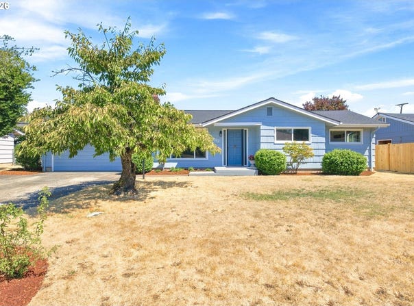 987 BAXTER St, Eugene, OR 97402