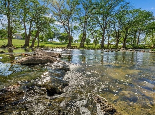 730 E Mather Street, New Braunfels, TX 78130