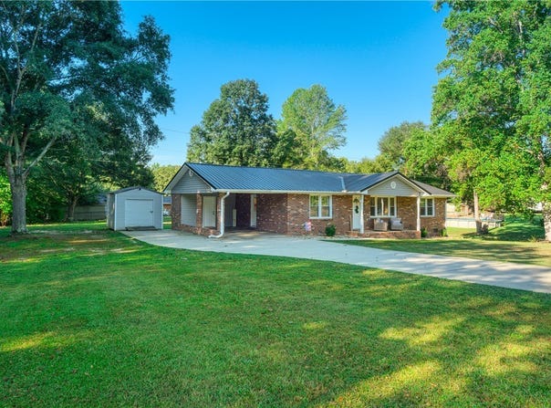 207 Ridgecrest Way, Williamston, SC 29697
