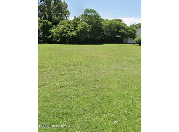 202 E Albemarle Street, Edenton, NC 27932