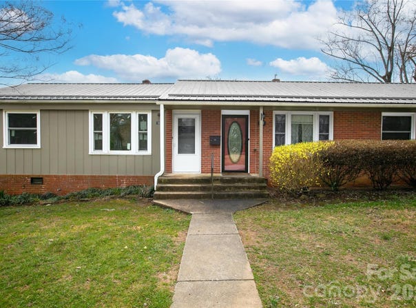 68 Elm Bend Road, Brevard, NC 28712