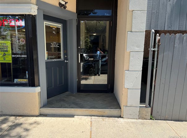 286 Main Street, Beacon, NY 12508