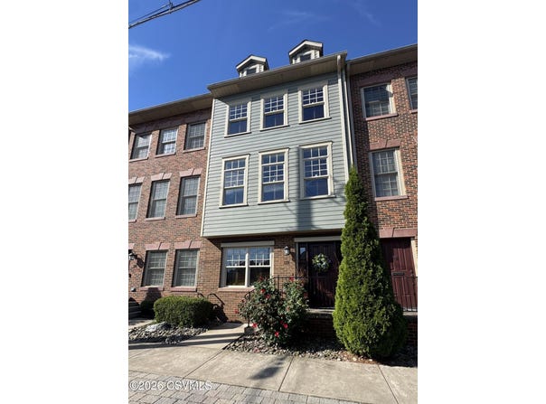 119 JACOBS LANDING Way, Danville, PA 17821