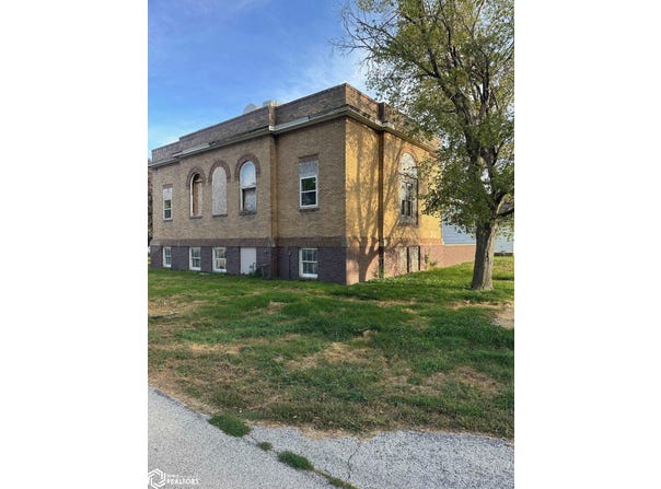 107 N 2Nd, Vincent, IA 50594
