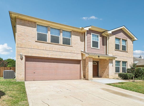 503 Angela Lane, Euless, TX 76039