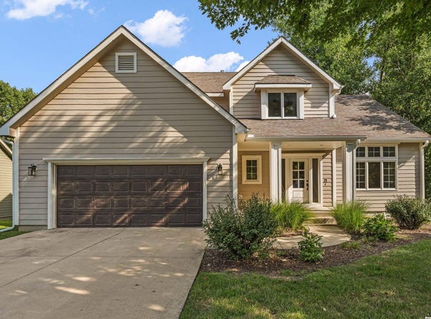 4204 Trail Road, Lawrence, KS 66049