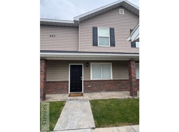 483 Apt C Pheasant Ridge Drive, Chubbuck, ID 83202