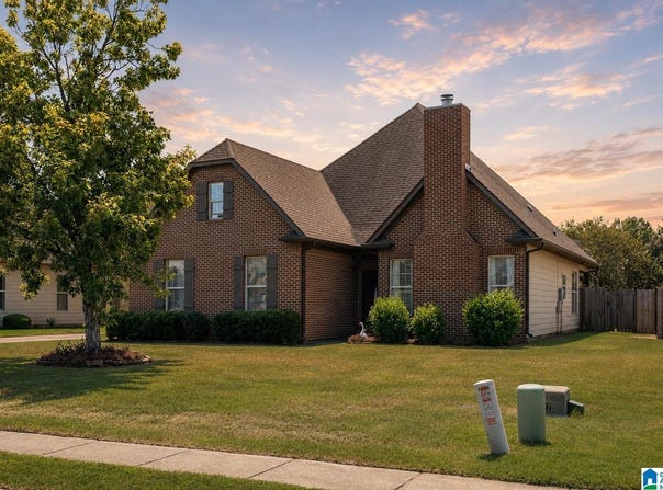 844 BARKLEY DRIVE, ALABASTER, AL 35007