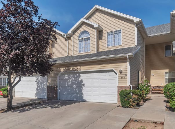 251 S PARKSIDE Ct, Provo, UT 84601