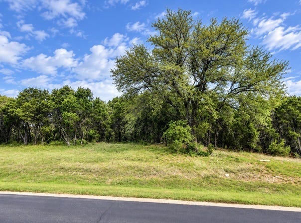6026 Killmarnoch Drive, Cleburne, TX 76033