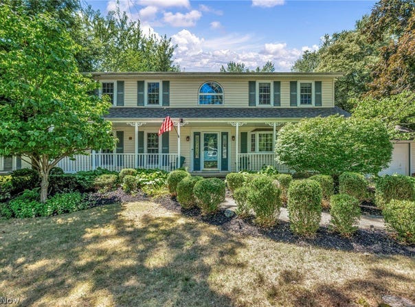 6266 Meadowbrook Drive, Mentor, OH 44060