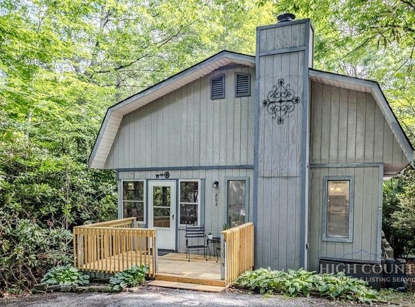 203 Elderberry Loop, Newland, NC 28657