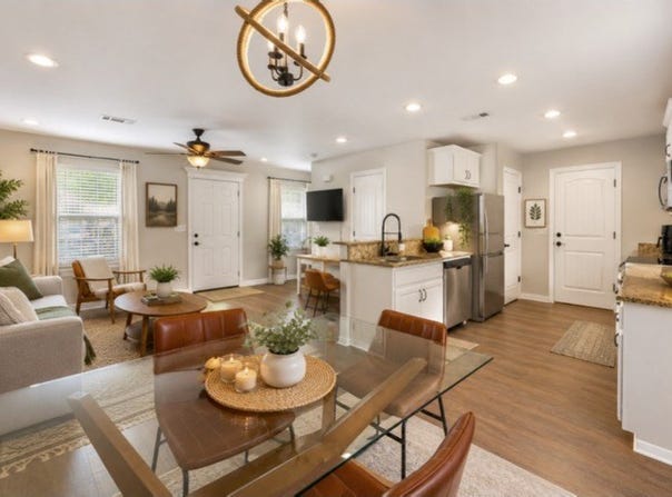 75 Melanie Drive, Bella Vista, AR 72714