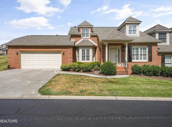 7442 Saint Baron Way, Powell, TN 37849