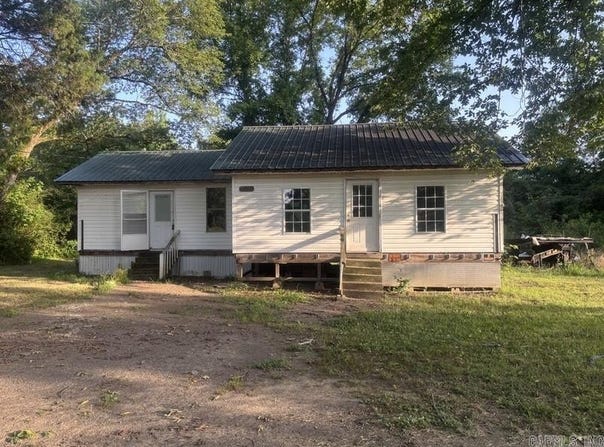 107 South Circle, Plainview, AR 72857