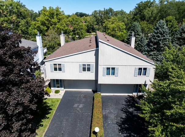 64 River Run Drive, Fremont, OH 43420
