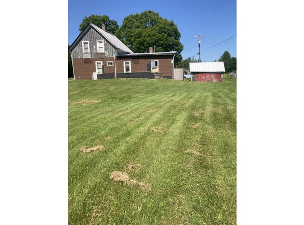 332 Seymour Road, Chateaugay, NY 12920