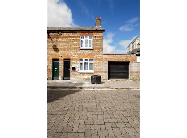 18 Ormond Square, Dublin 7, D07P6X2
