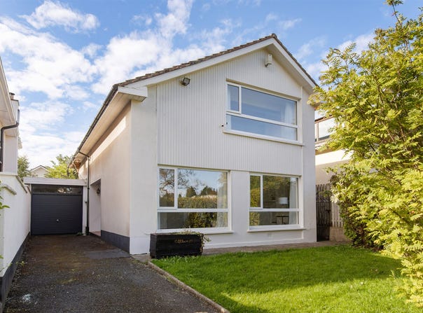 7 Kerrymount Close, Dublin 18, D18 F8K7