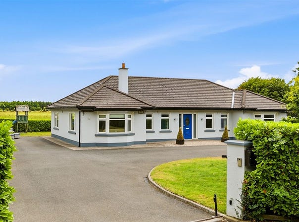 Clonmoyle Tullylost, Rathangan, Rathangan, R51VX07