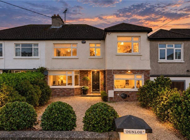 Dunloe, 16 Killiney Grove, Dalkey, A96 H027