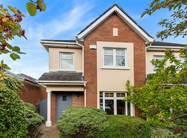 15 Saran Wood, Bray, A98 YV18