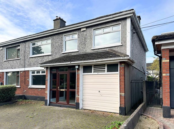 27 Broadway Park, Dublin 15, D15W08N