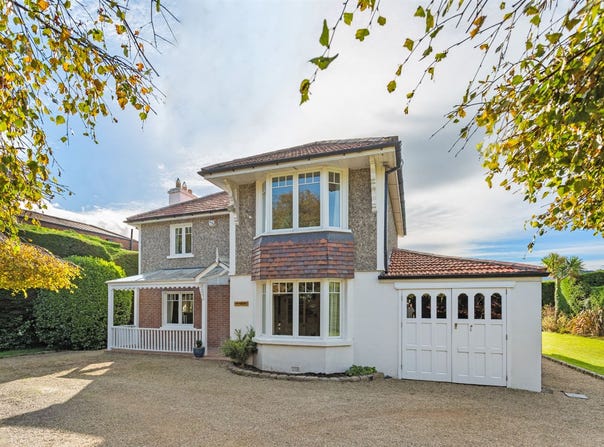 Dunbrody, Torquay Road, Dublin 18, D18 V6F2