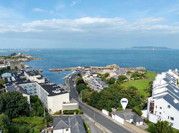 Pilot View Lodge, Bulloch Harbour, Dalkey, A96W328
