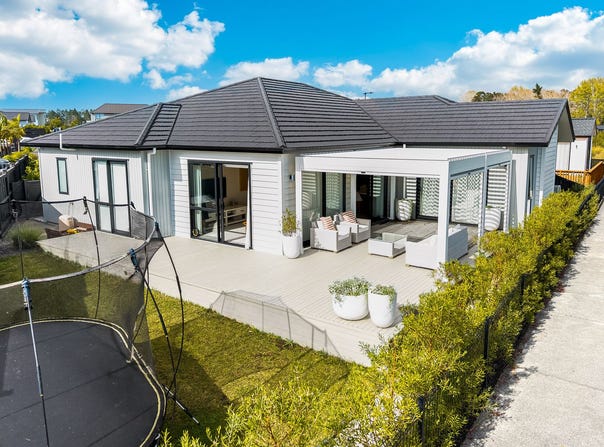 3 Houpuni Road, Milldale, Rodney